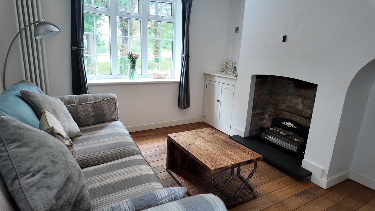 Photo of Livingroom in Hayes and Coney Hall