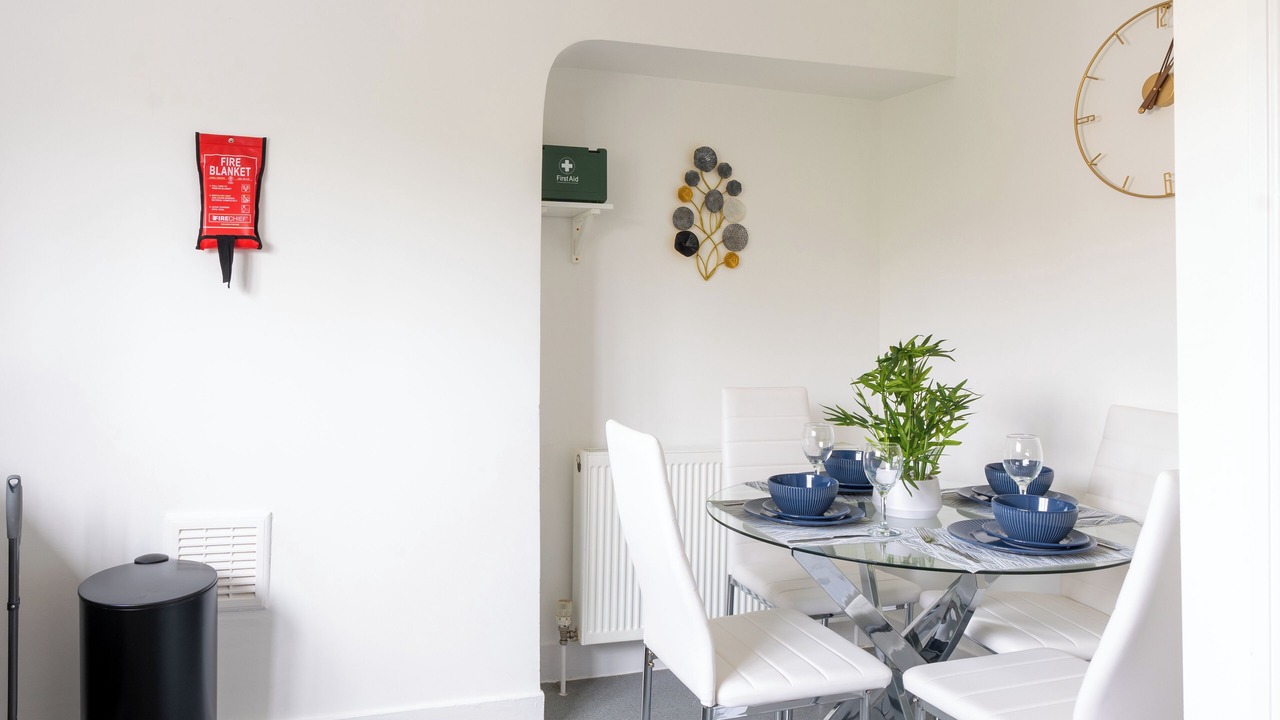 Photo of Others in Hackney Downs