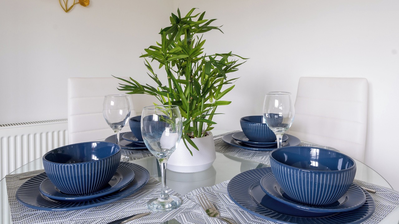 Photo of Others in Hackney Downs