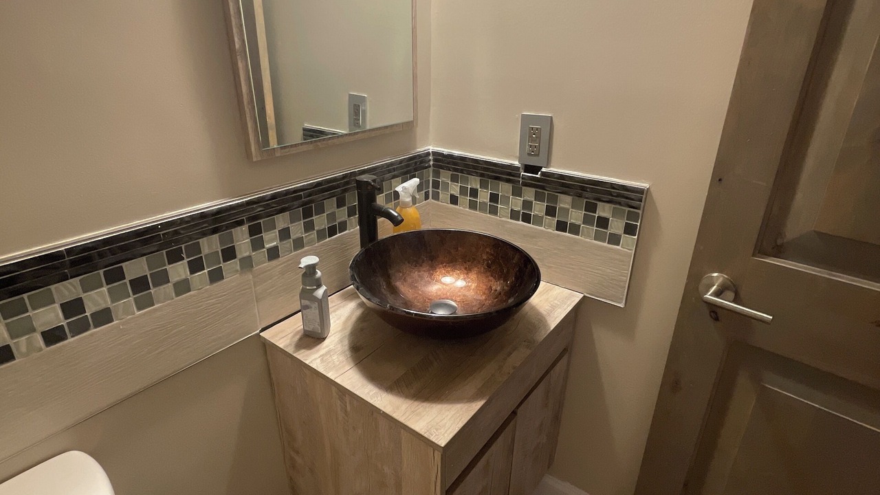 Photo of Bathroom in Downtown Baltimore