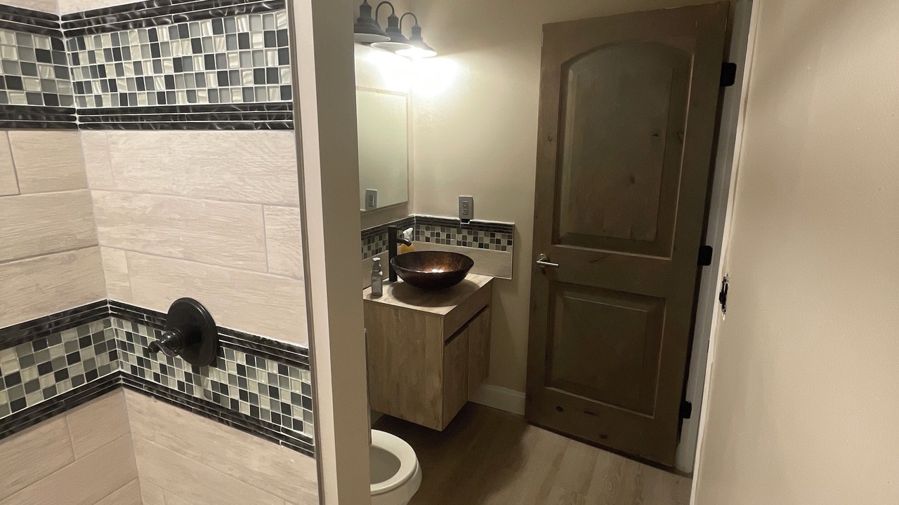 Photo of Bathroom in Downtown Baltimore