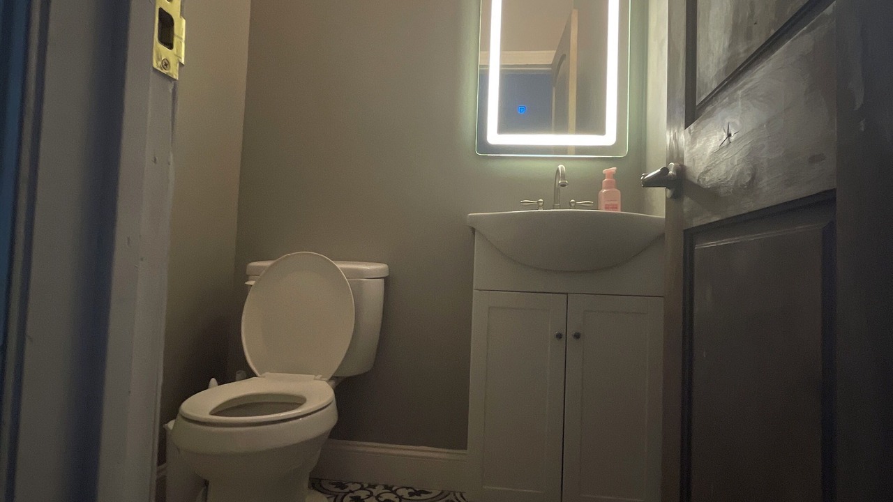 Photo of Bathroom in Downtown Baltimore
