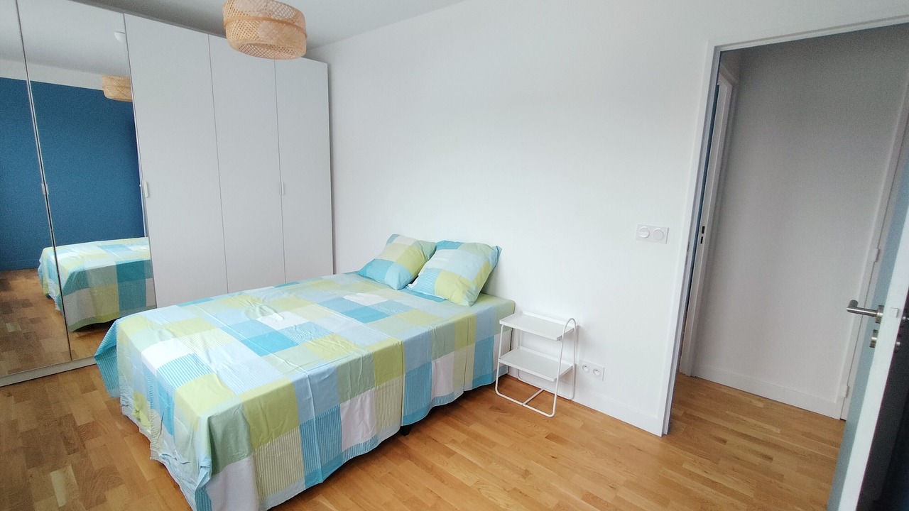 Photo of Bedroom in Sevres