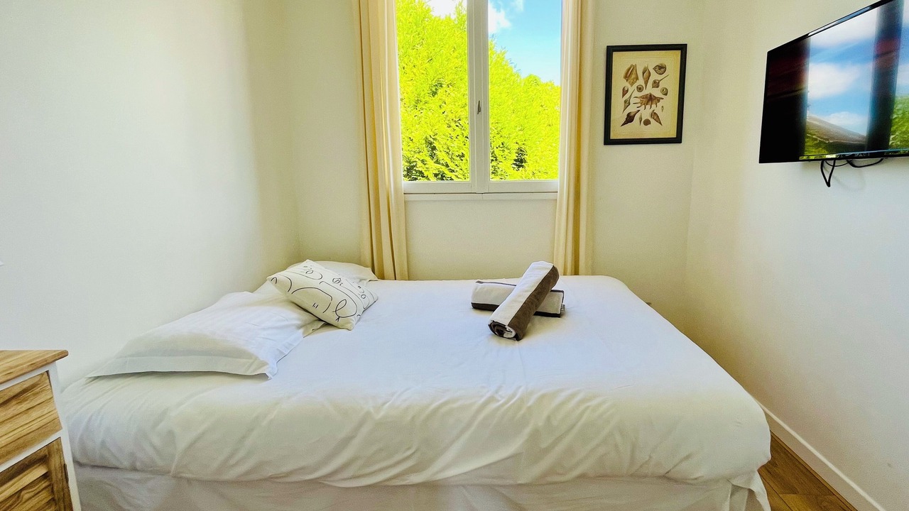 Photo of Bedroom in Saint-Arnoult