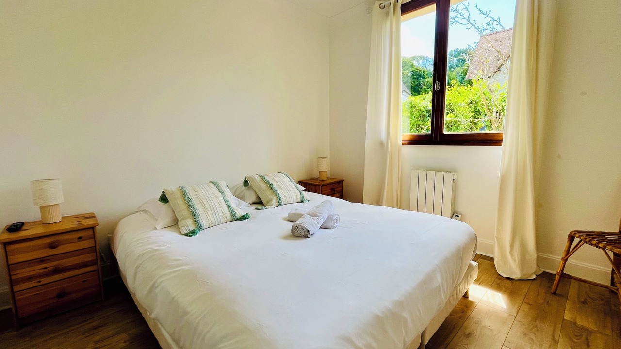 Photo of Bedroom in Saint-Arnoult
