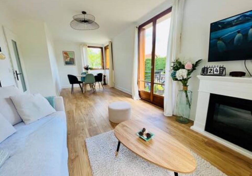 Photo of Livingroom in Saint-Arnoult