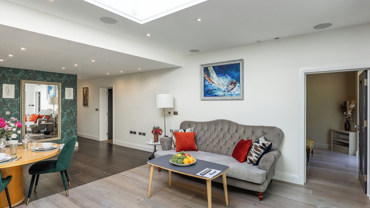 Photo of Livingroom in Guildford