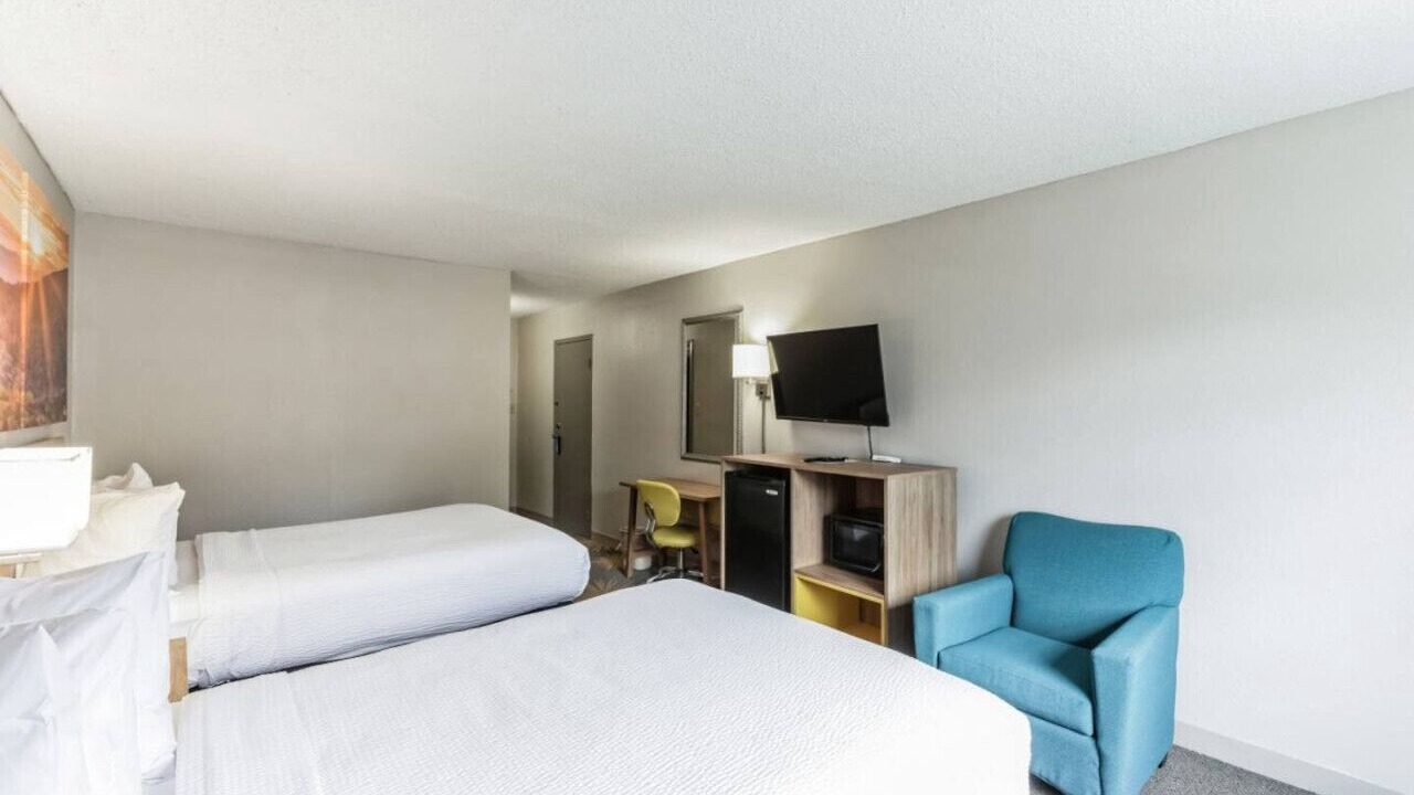 Photo of Bedroom in Hollins