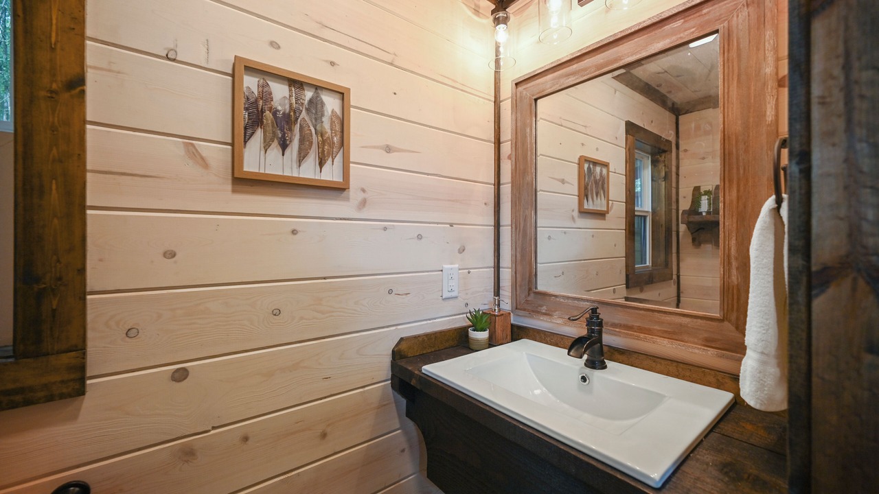 Photo of Bathroom in Octavia