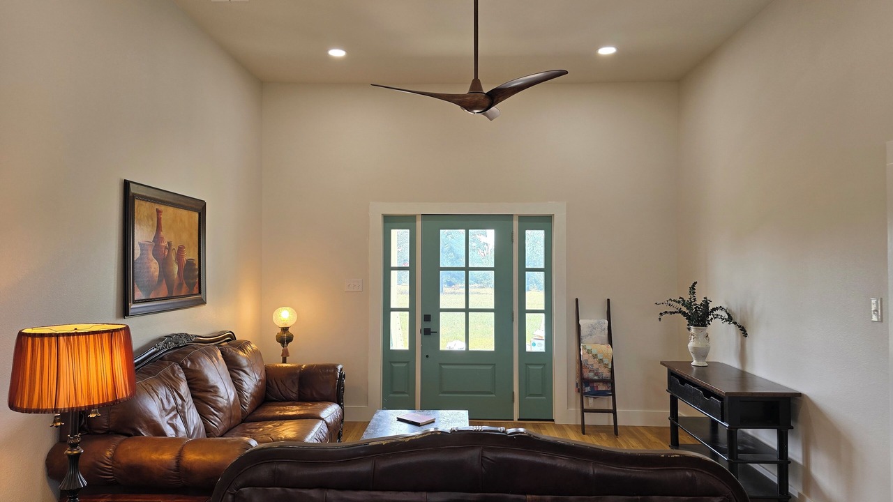 Photo of Livingroom in Luling