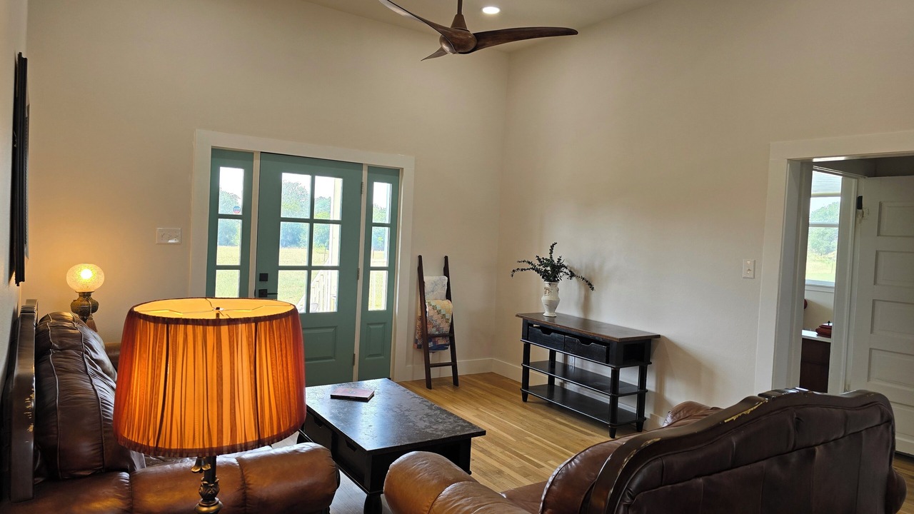 Photo of Livingroom in Luling