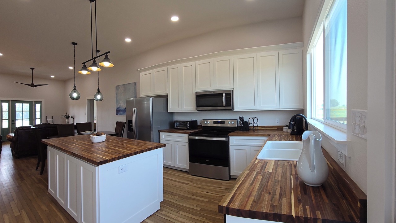 Photo of Kitchen in Luling