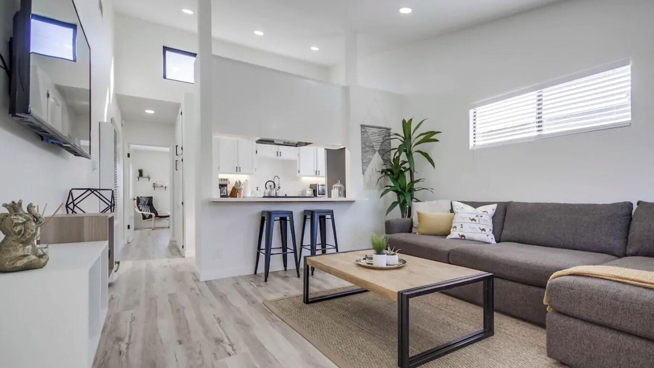 Photo of Livingroom in Pacific Beach
