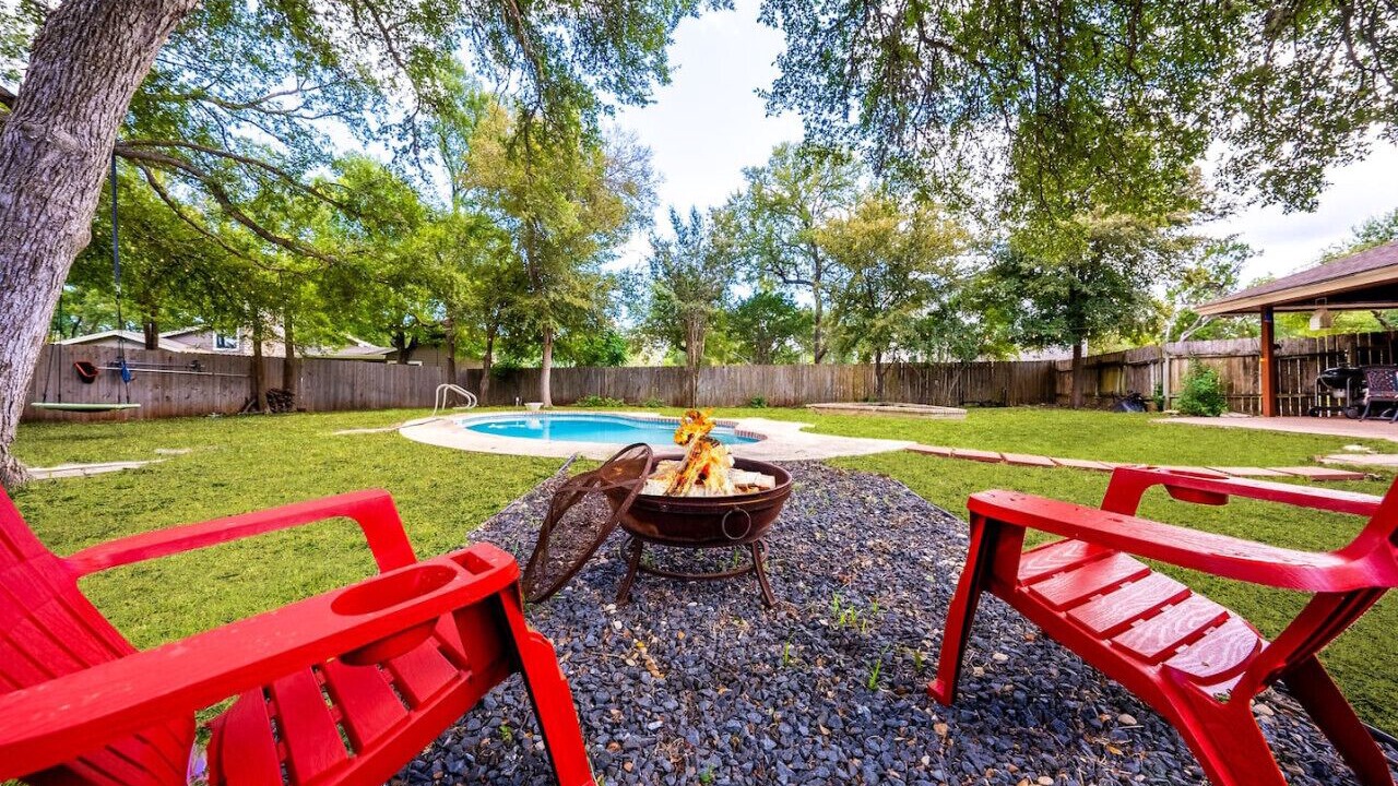 Photo of Outdoor in Shady Hollow