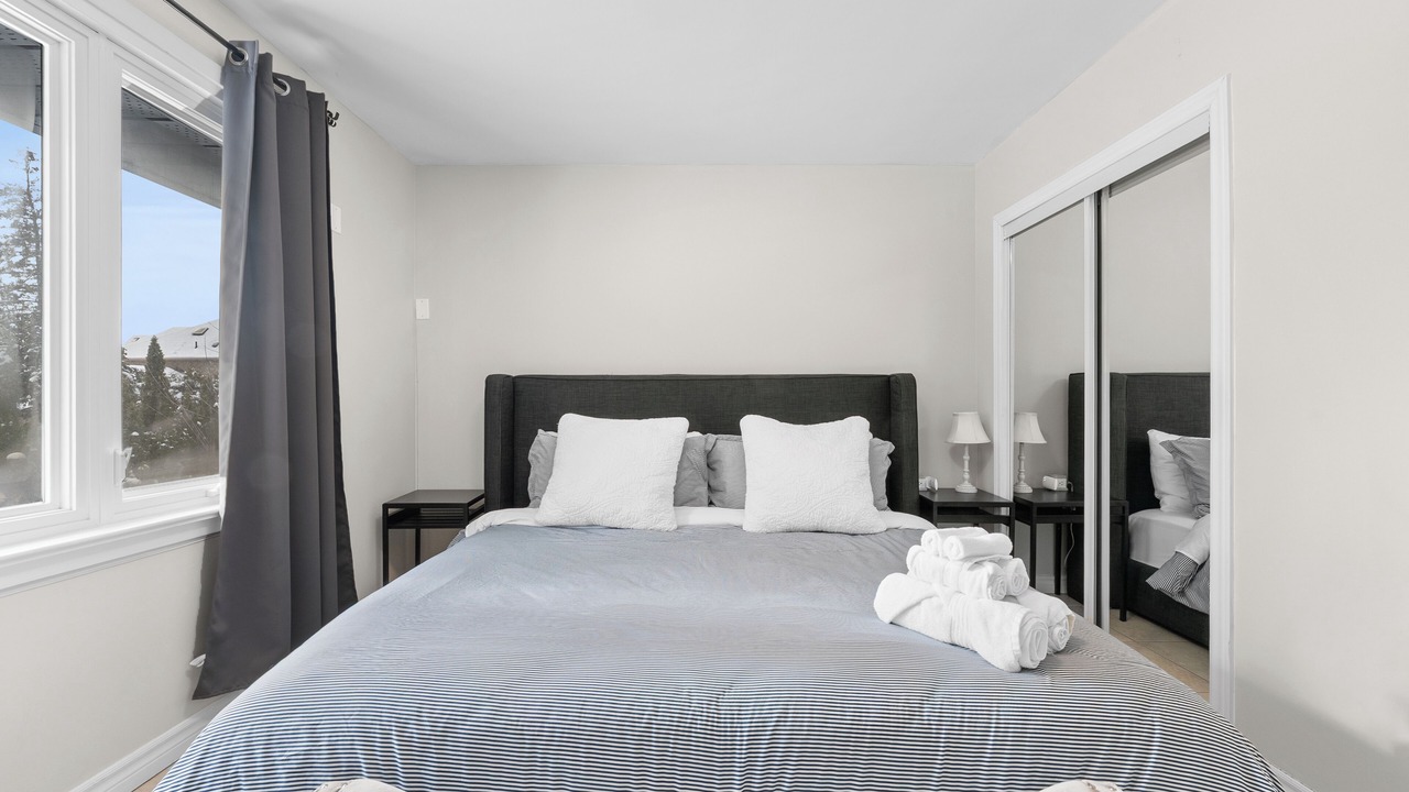 Photo of Bedroom in Richmond Hill