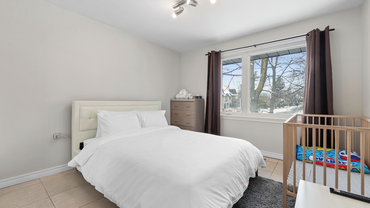Photo of Bedroom in Richmond Hill