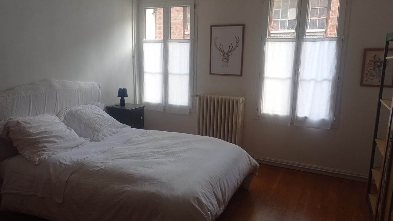 Photo of Bedroom in Pont-Sainte-Maxence