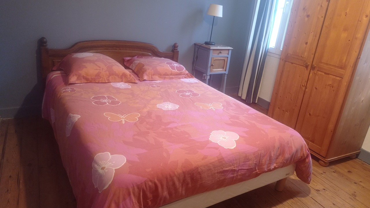 Photo of Bedroom in Pont-Sainte-Maxence