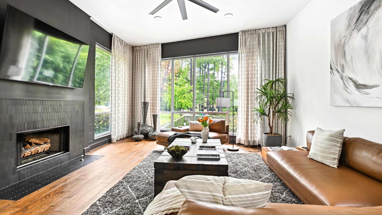 Photo of Livingroom in Buckhead