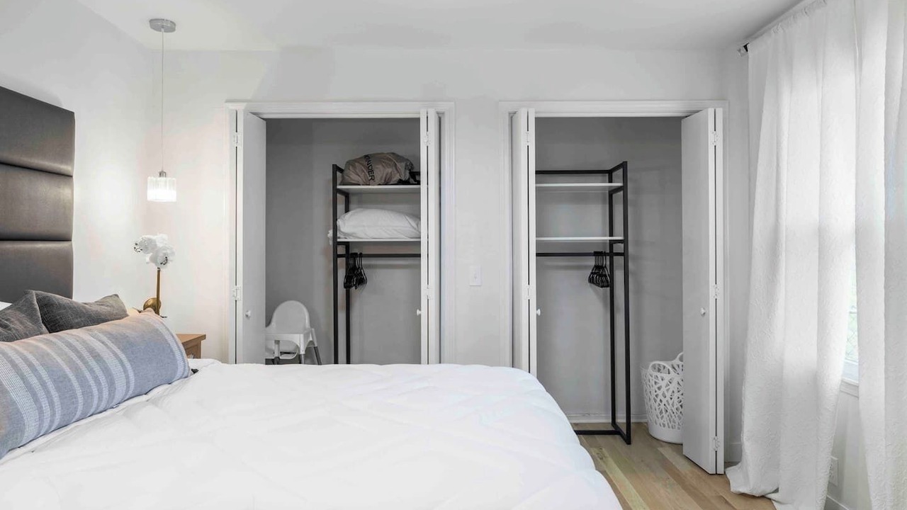 Photo of Bedroom in Brookline Station