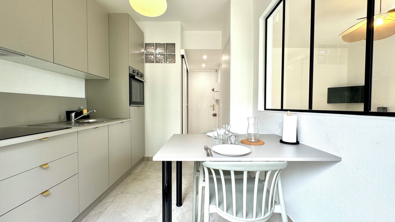 Photo of Kitchen in Quartier Exposition-Bajatiere