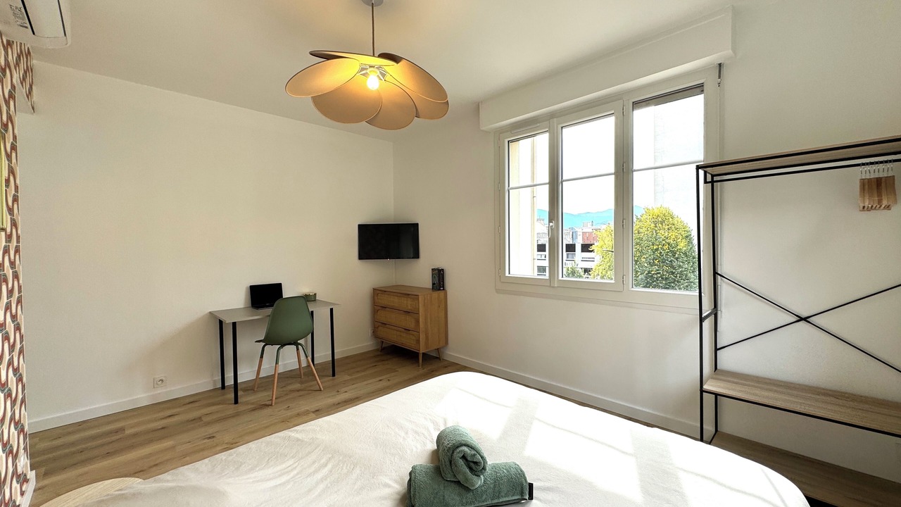 Photo of Bedroom in Quartier Exposition-Bajatiere