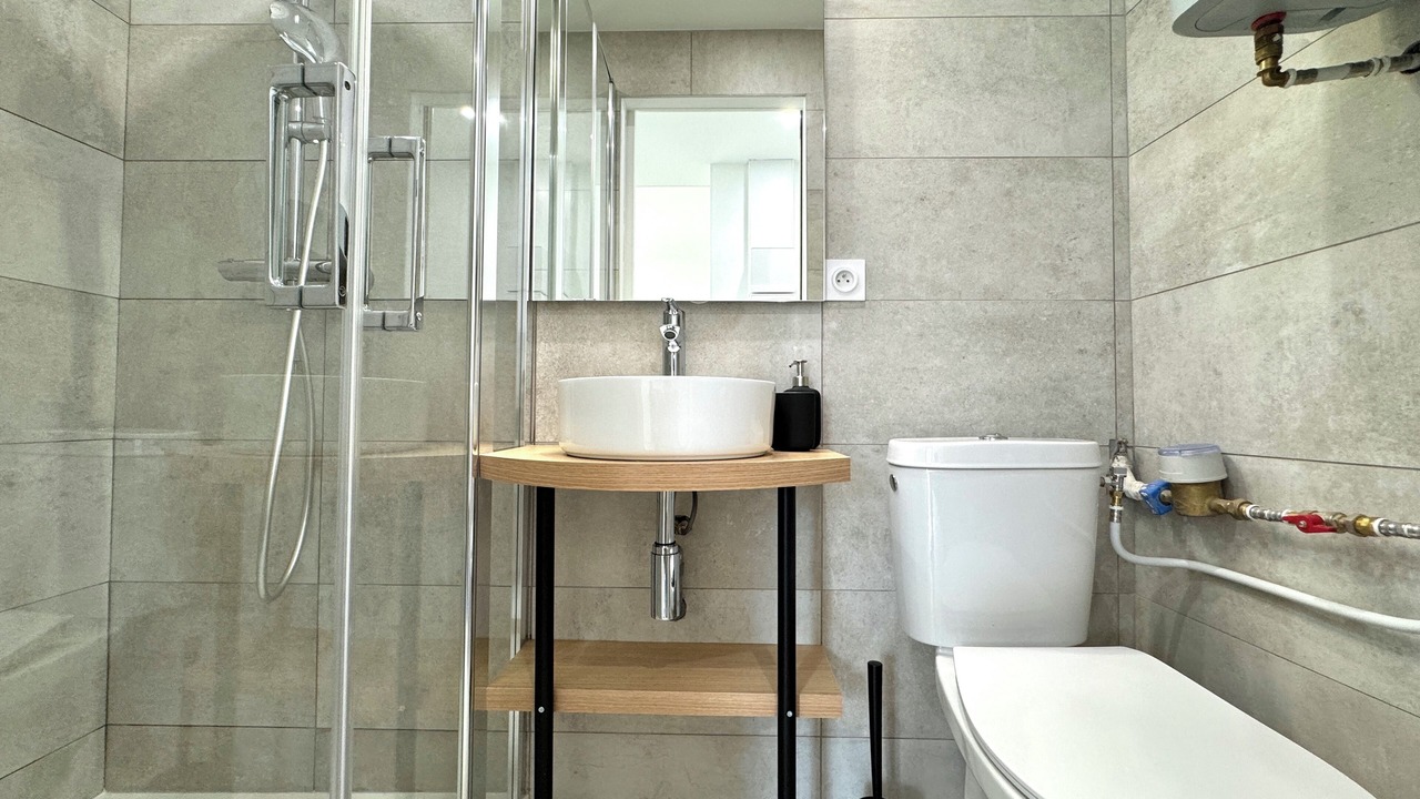 Photo of Bathroom in Quartier Exposition-Bajatiere