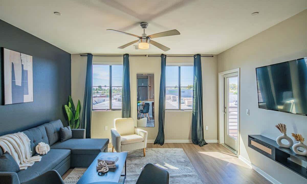 Photo of Livingroom in Orange Heights