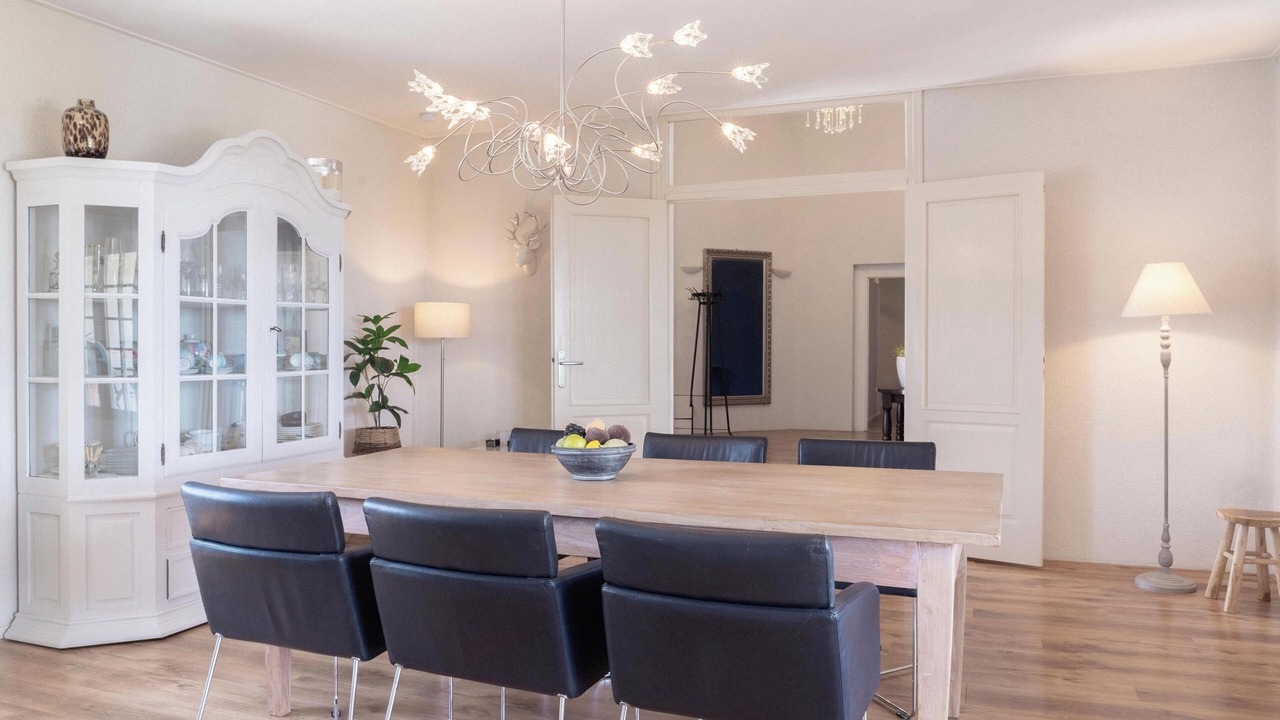 Photo of Others in Escales