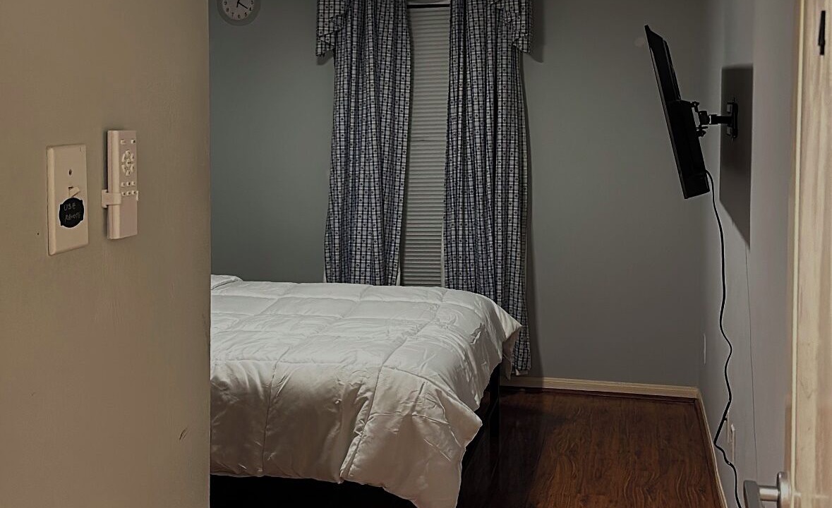 Photo of Bedroom in Tomball