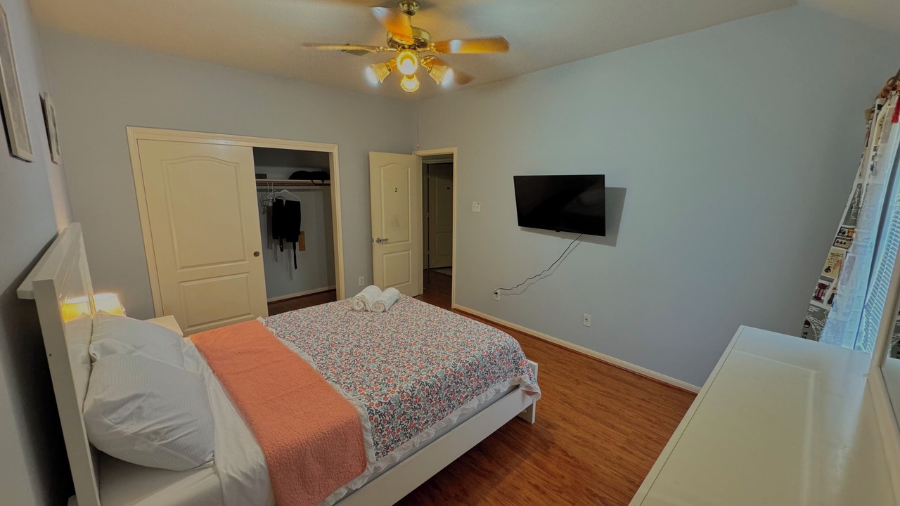 Photo of Bedroom in Tomball