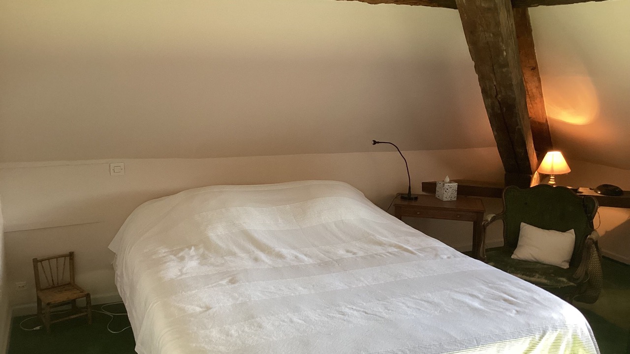 Photo of Bedroom in Chenu