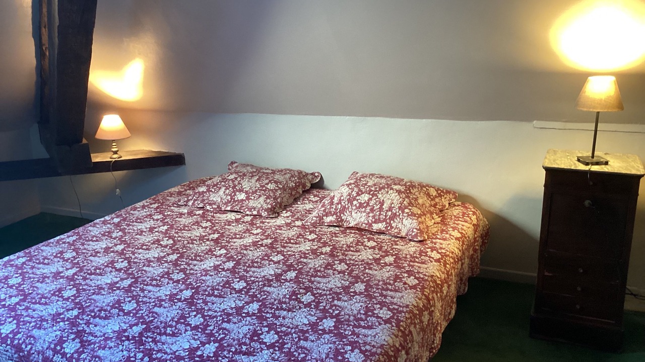 Photo of Bedroom in Chenu