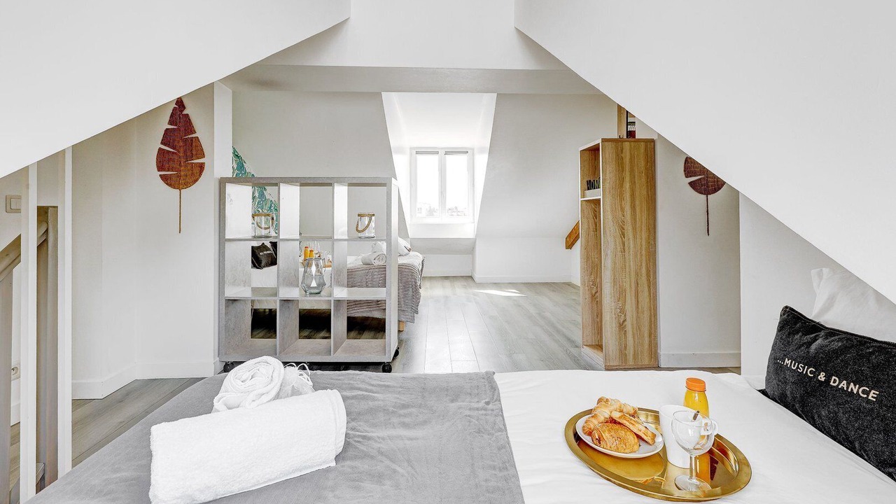 Photo of Bedroom in Bagnolet