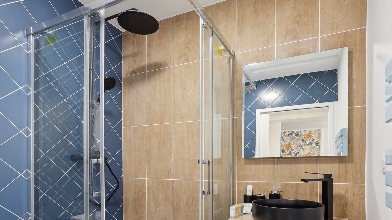 Photo of Bathroom in Bagnolet