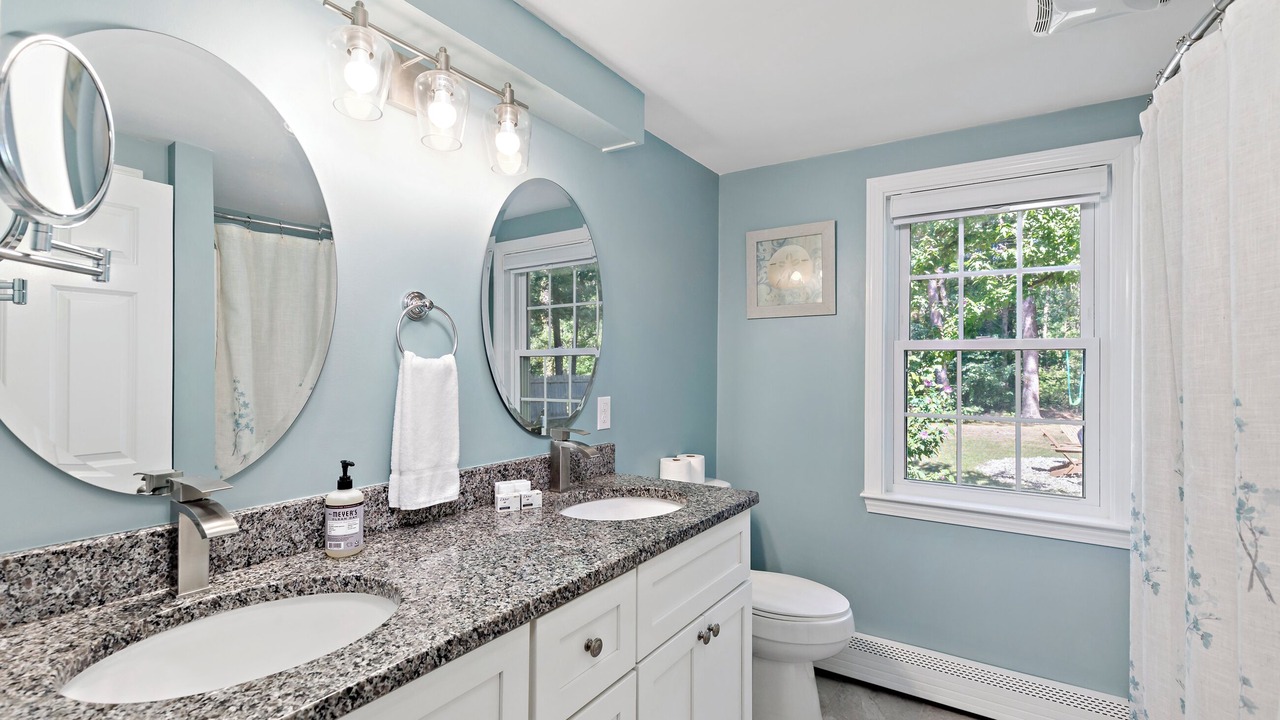 Photo of Bathroom in New Seabury