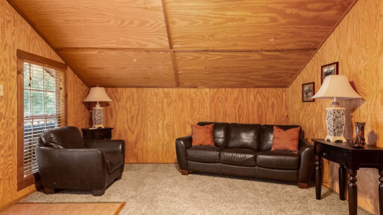 Photo of Livingroom in Milam County