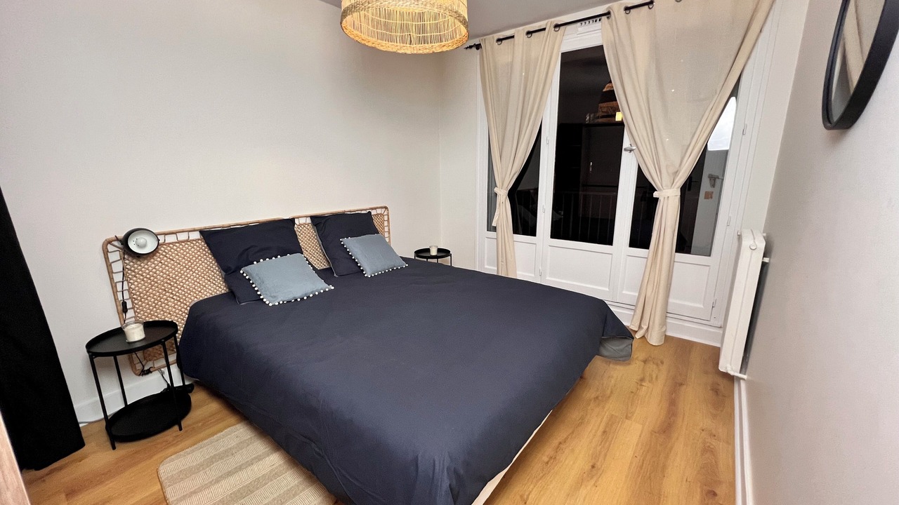Photo of Bedroom in Montreuil