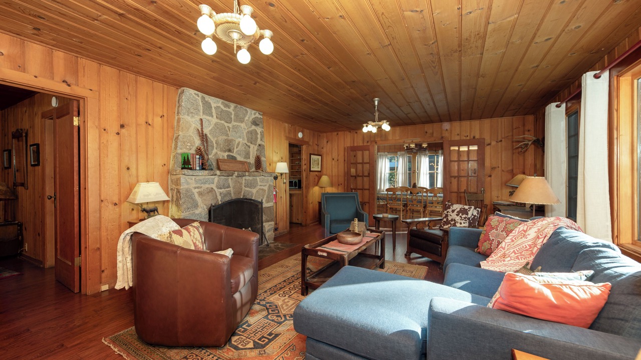 Photo of Bedroom in Elk Point