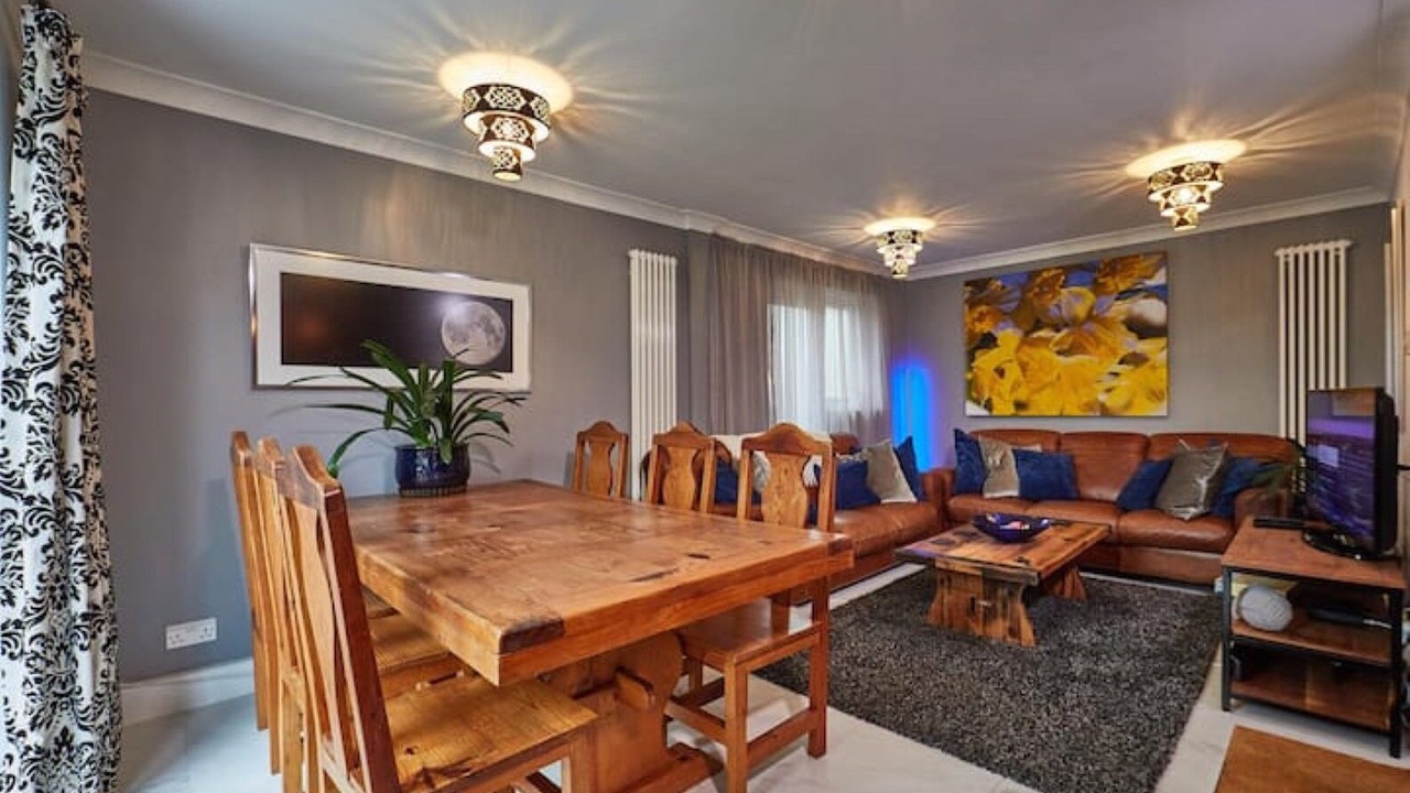 Photo of Others in Hamble-le-Rice