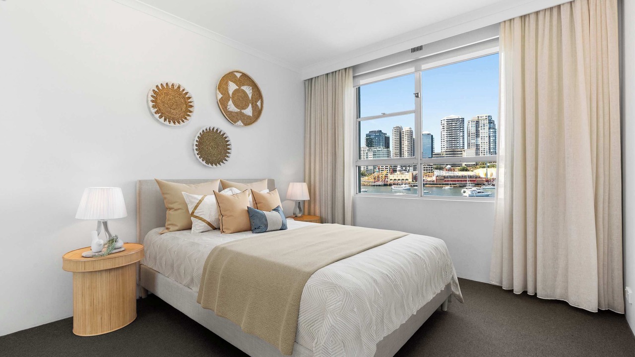 Photo of Others in McMahons Point