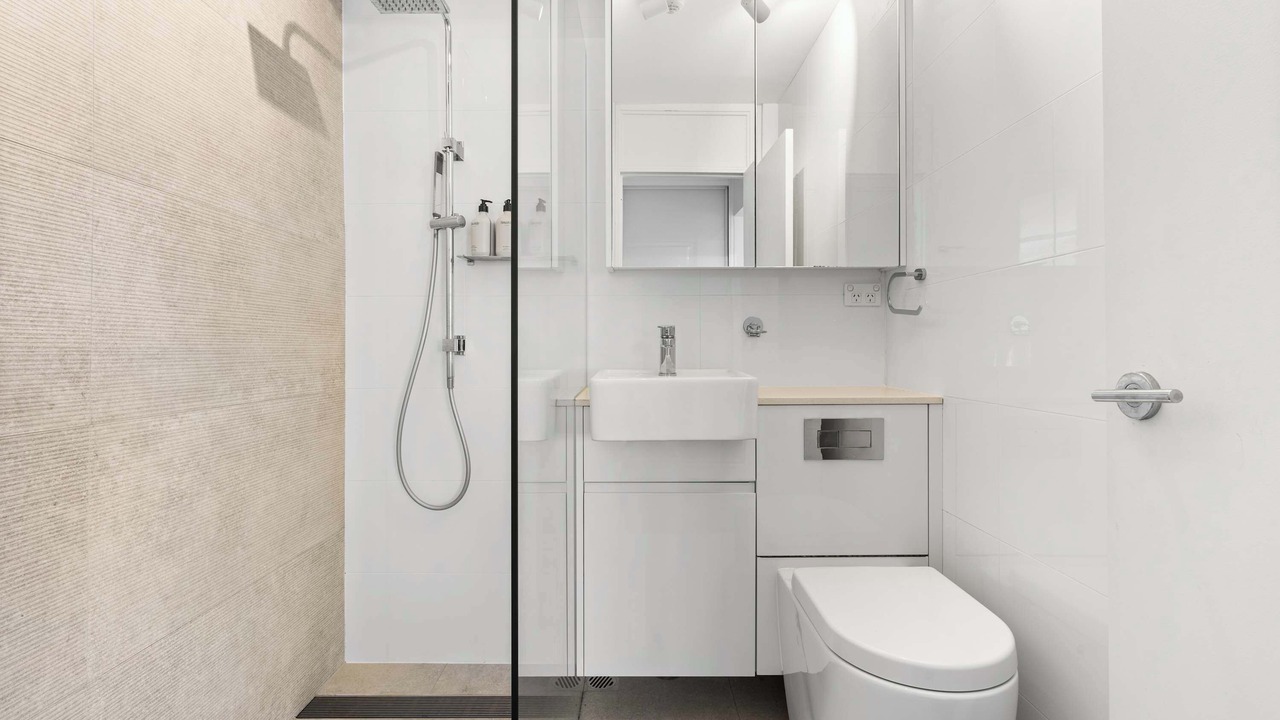 Photo of Bathroom in McMahons Point