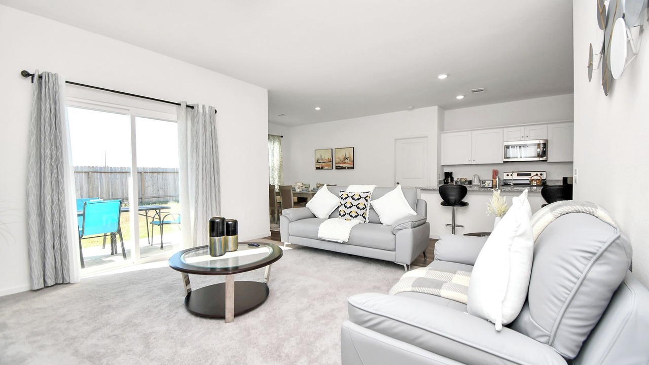 Photo of Livingroom in Katy