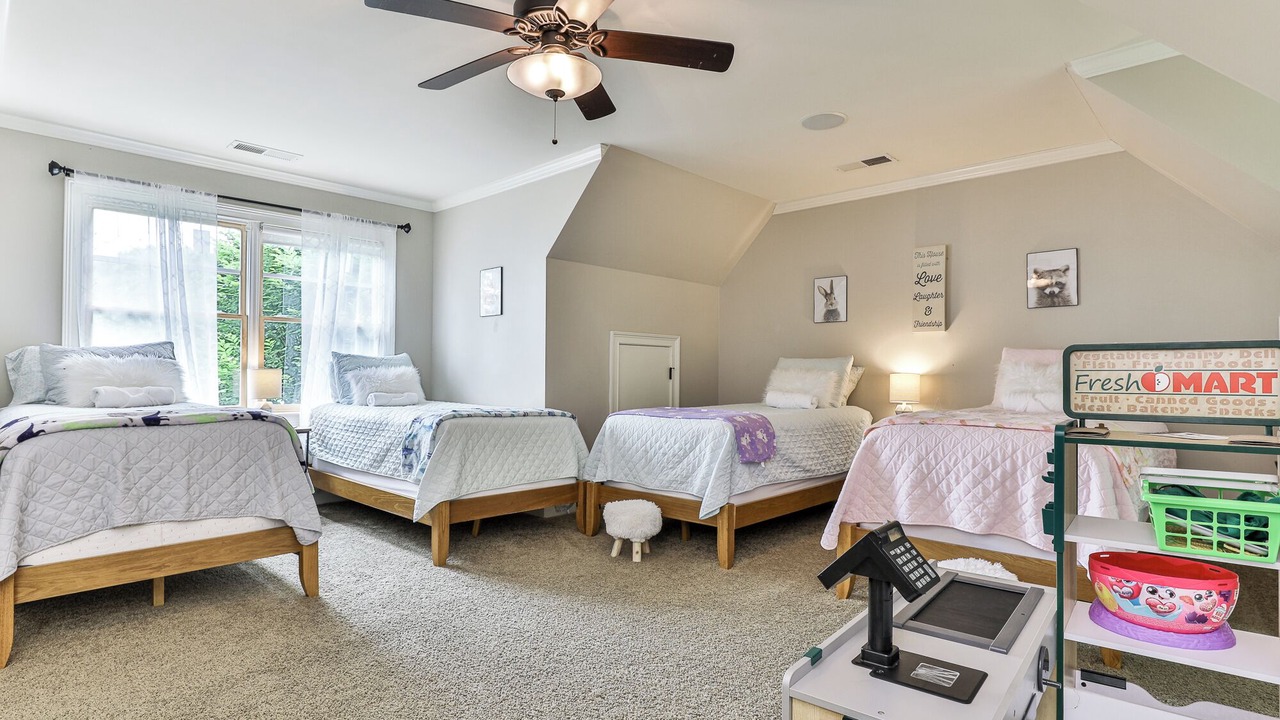 Photo of Others in Big Canoe