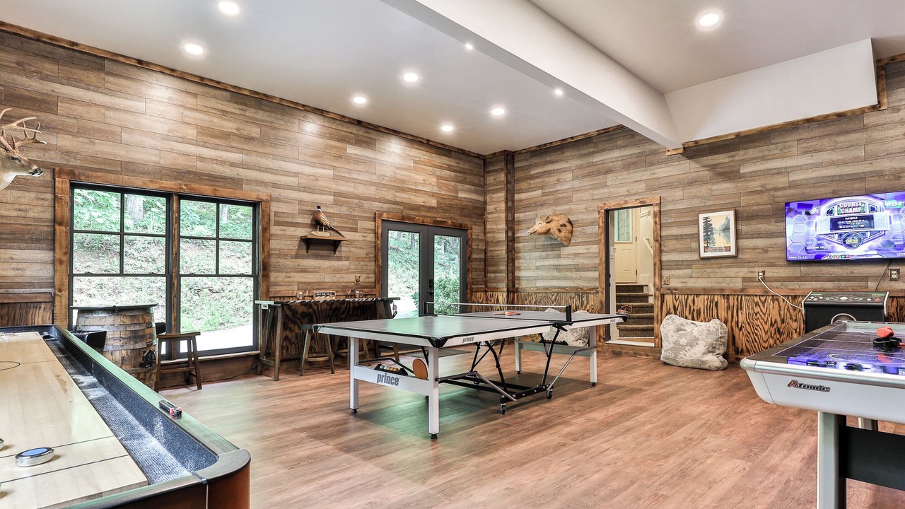 Photo of Others in Big Canoe