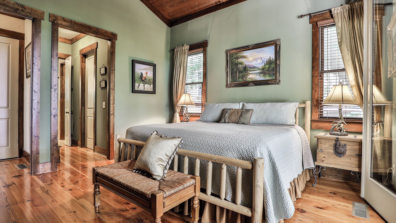 Photo of Others in Big Canoe