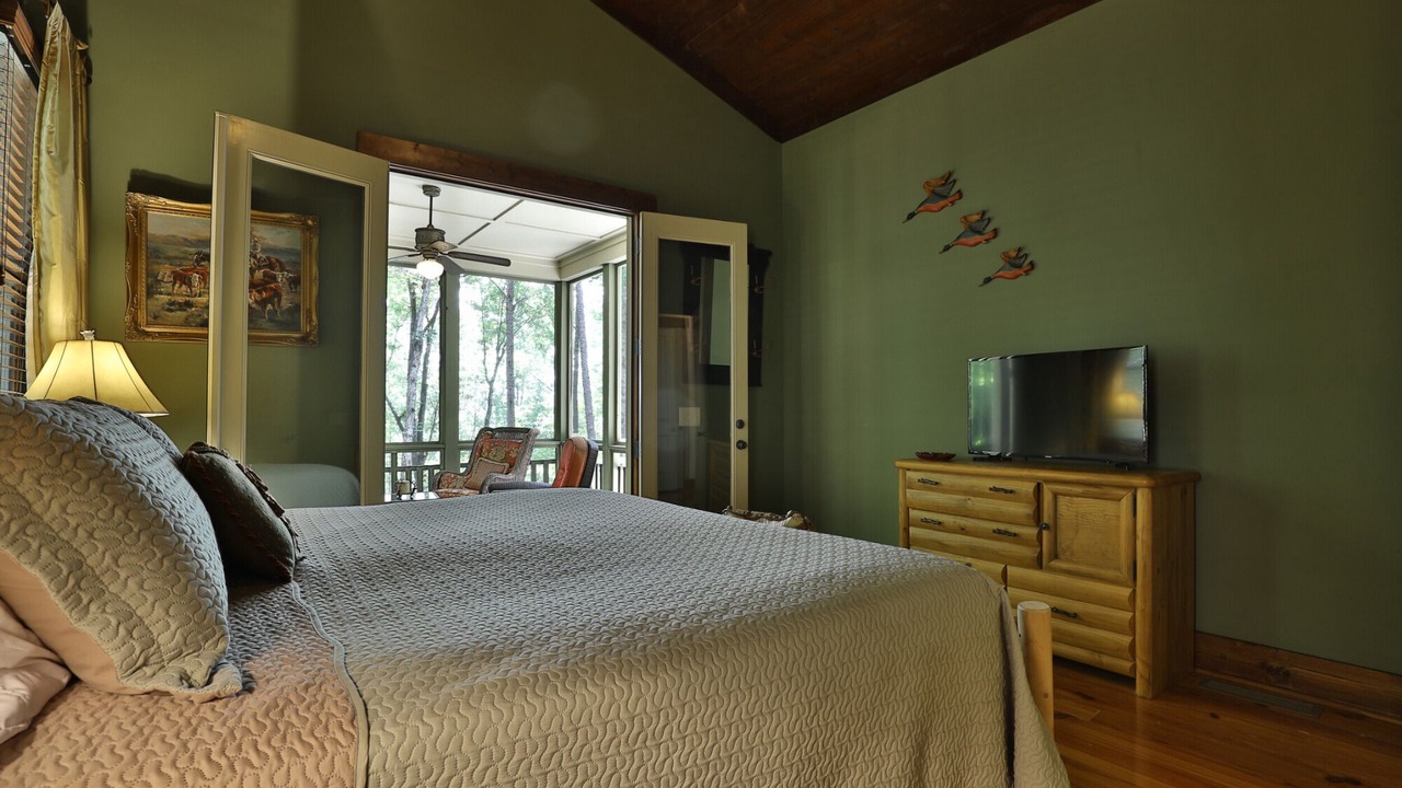 Photo of Others in Big Canoe