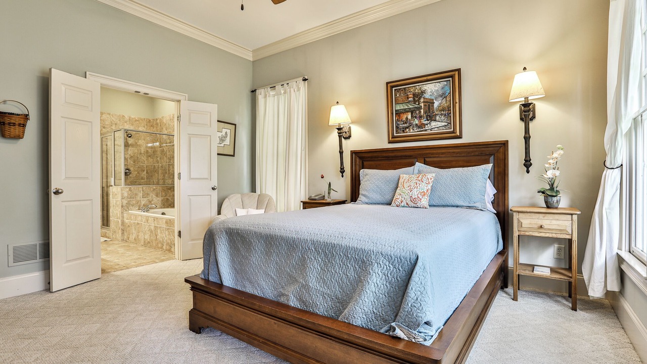 Photo of Others in Big Canoe