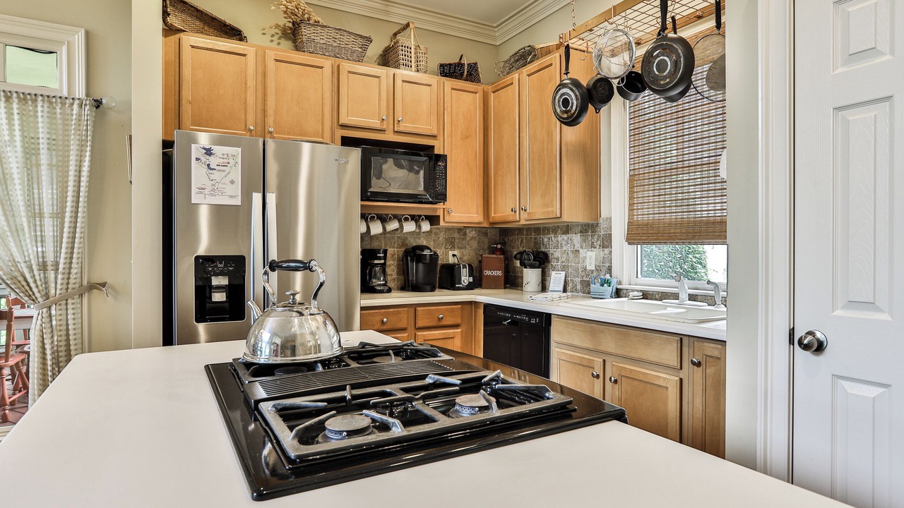 Photo of Others in Big Canoe