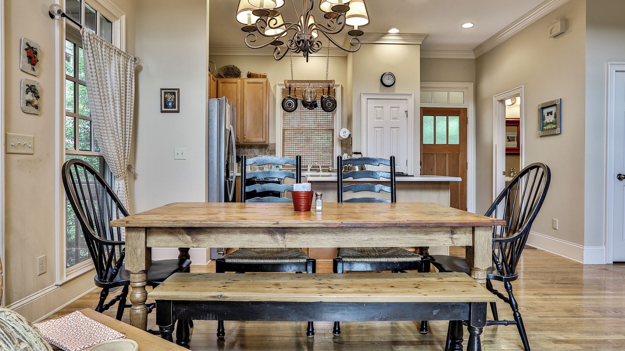 Photo of Others in Big Canoe